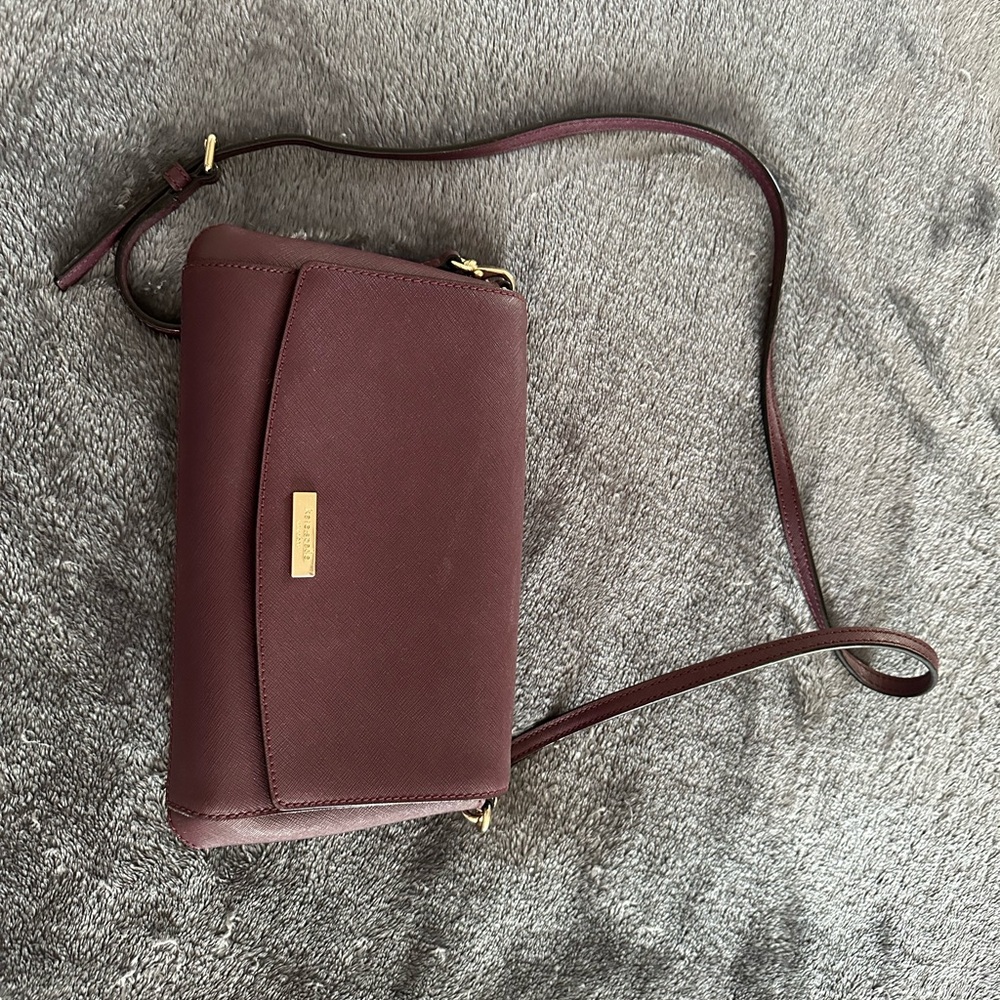 Kate Spade Burgundy Crossbody Bag with Timeless Elegance